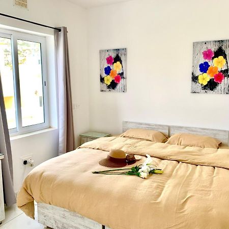 Private Bedroom With Balcony In A Shared Apartment At The Bay Of كْسْليندي المظهر الخارجي الصورة