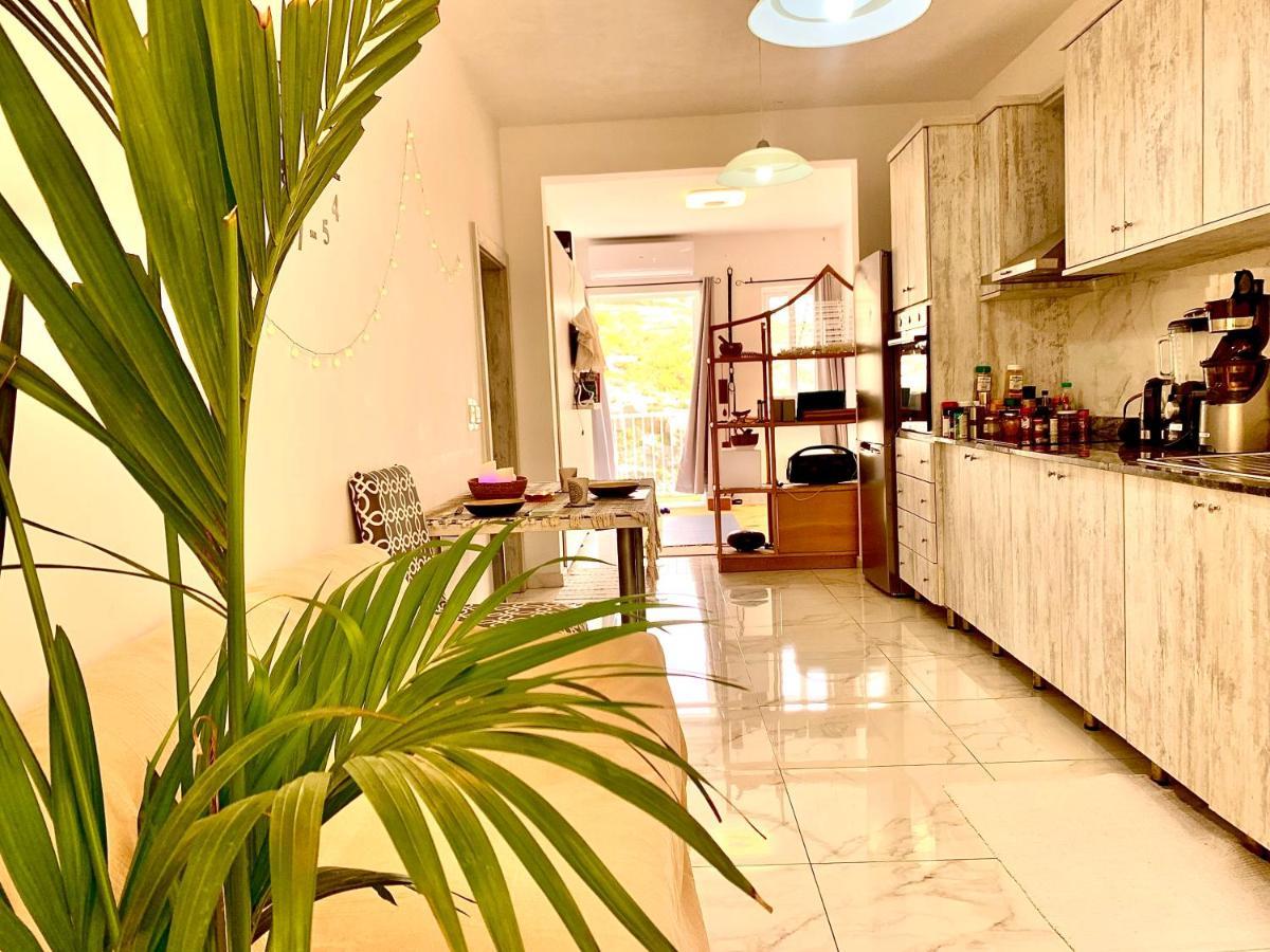 Private Bedroom With Balcony In A Shared Apartment At The Bay Of كْسْليندي المظهر الخارجي الصورة