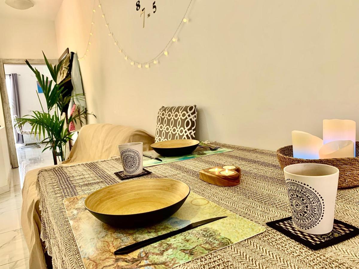 Private Bedroom With Balcony In A Shared Apartment At The Bay Of كْسْليندي المظهر الخارجي الصورة